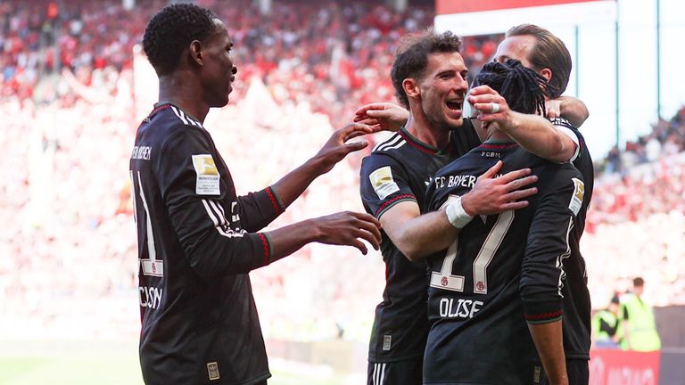 Der FC Bayern München dreht das Spiel in Mainz.