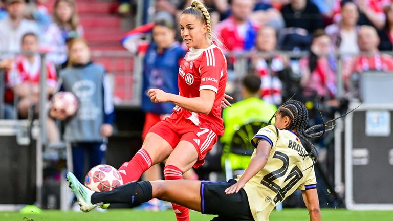 FC Bayern München gegen den FC Barcelona.