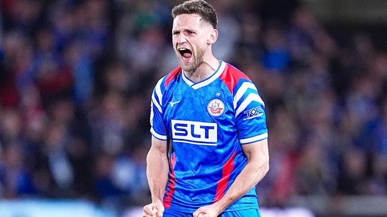 Hansa Rostock jubelt in der 3. Liga beim SC Verl.