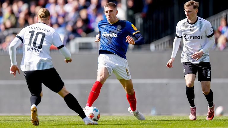 Holstein Kiel gegen Preußen Münster.