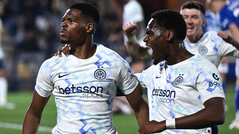 Inter Mailand jubelt in Como.