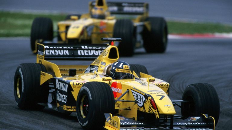 Damon Hill (vorne) und Heinz-Harald Frentzen im Jordan in der Saison 1999.
