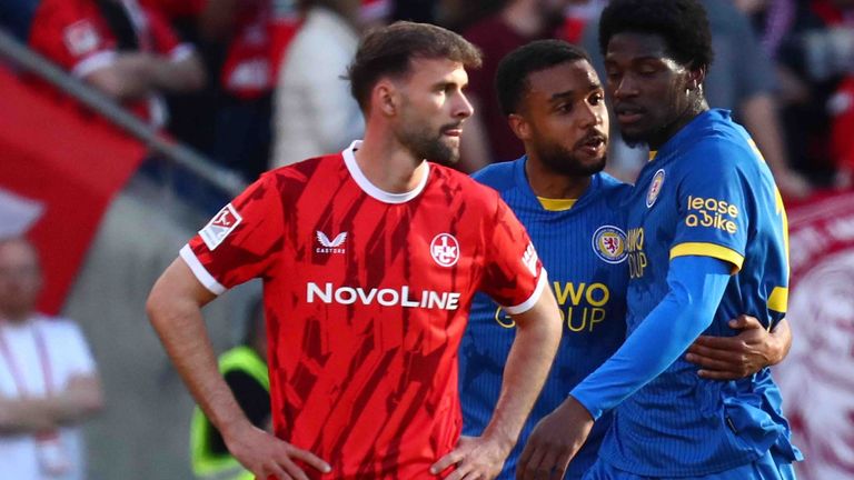 Der 1. FC Kaiserslautern verliert gegen Eintracht Braunschweig.