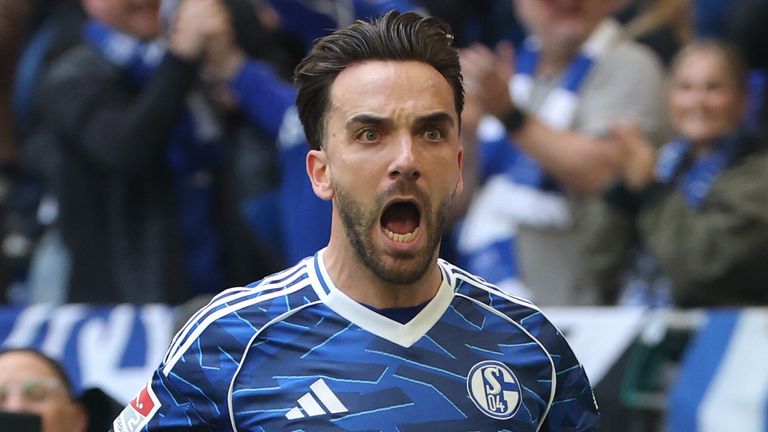 Kenan Karaman steht mit dem FC Schalke 04 vor der Rückkehr in die Bundesliga. 