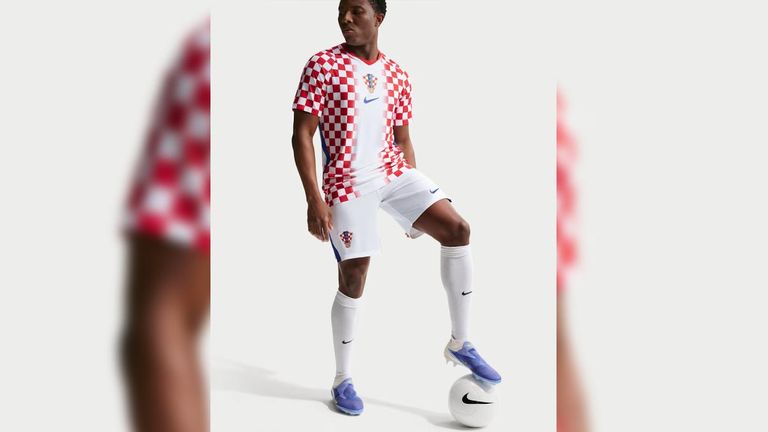KROATIEN: Heimtrikot (Quelle: Nike)