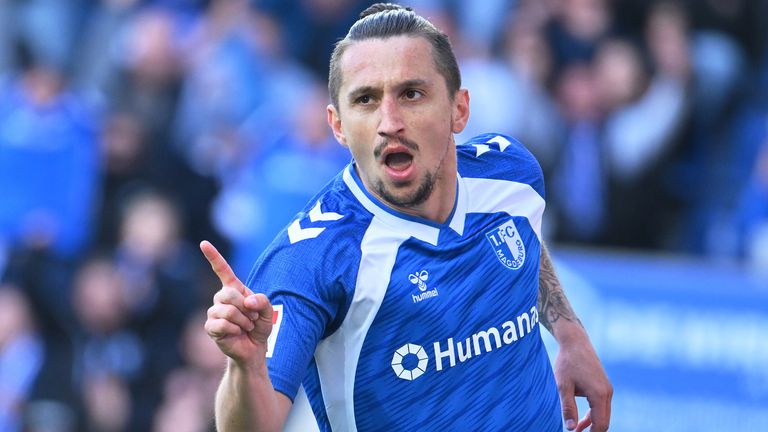 Der 1. FC Magdeburg springt mit dem Sieg gegen Bochum vorerst aus dem Keller heraus.