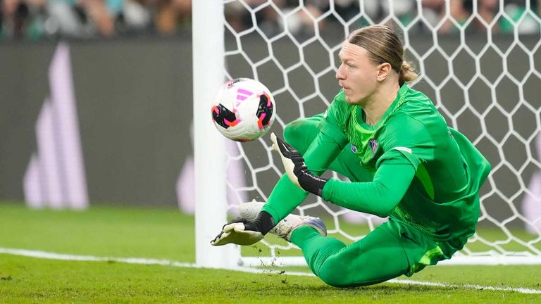 Matvey Safonov parierte im Finale des Interkontinental-Pokals gegen Flamengo drei Elfmeter.