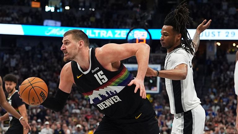 Denvers Superstar Nicola Jokic stach beim jüngsten Spiel erneut positiv hervor.