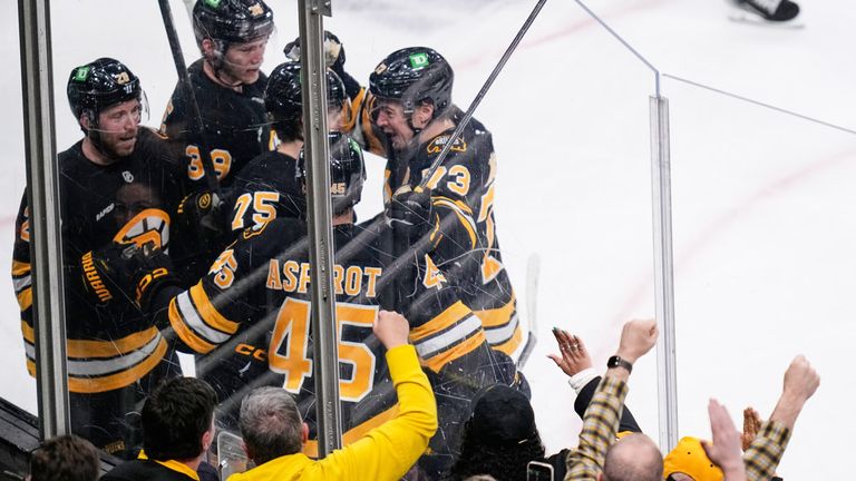 Die Siegesserie der Boston Bruins geht weiter.