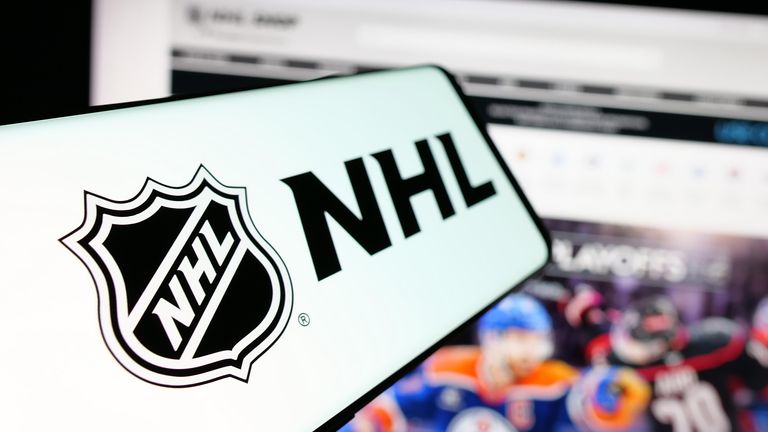 Jetzt beim NHL-Tippspiel mitmachen und ein Überraschungspaket abräumen. 