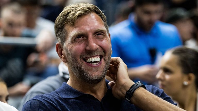 Die deutsche Ikone würde gerne einmal mit den jüngeren deutschen Weltmeistern das Feld teilen.