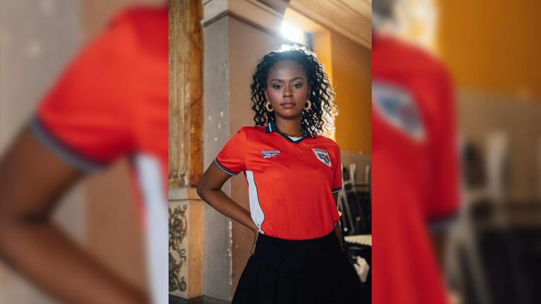 PANAMA: Heimtrikot (Quelle: X @soccerjerseynws)