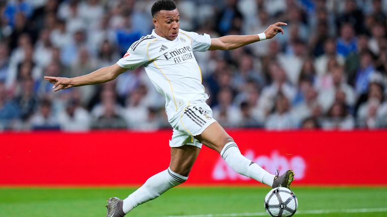 Kylian Mbappe kann im Rückspiel in München voraussichtlich mitwirken. 