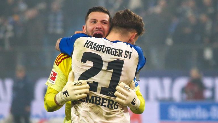Nicolai Remberg ist seit 2025 beim HSV, während Daniel Heuer Fernandez seit 2019 für den norddeutschen Klub aufläuft.