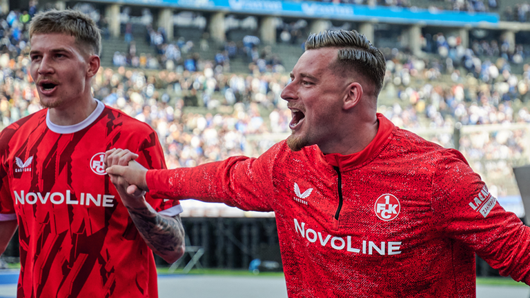 Kaiserslauterns Marlon Ritter (rechts) jubelt nach dem Sieg gegen Hertha. Am Freitag, den 17. April trifft Lautern auf Holstein Kiel. 