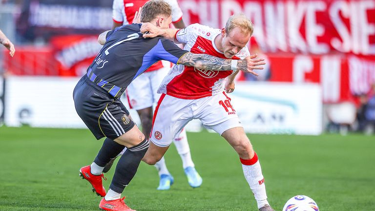 Rot-Weiss Essen verliert zu Hause gegen den 1. FC Saarbrücken.