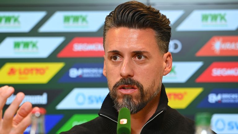 Gibt sich selbstkritisch: Ex-Augsburg-Trainer Sandro Wagner.