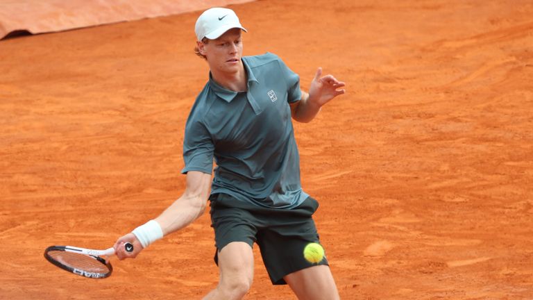 Jannik Sinner behält in Monte Carlo gegen Carlos Alcaraz die Oberhand.