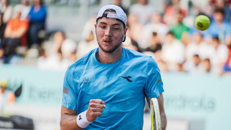Jan-Lennard Struff mit starkem Sieg beim ATP-Turnier in Madrid.