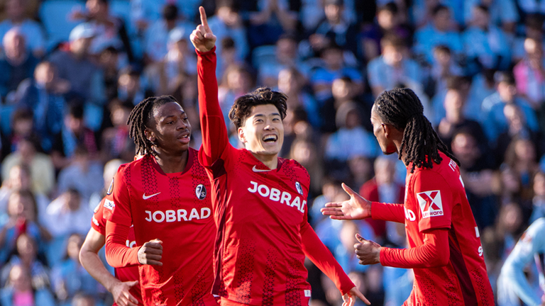 Yuito Suzuki führt den SC Freiburg mit seinem Doppelpack zum Sieg in Vigo. Am 30. April steigt das erste Halbfinalspiel gegen Braga. 