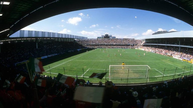 Höchster Spielort: Toluca in Mexiko auf 2 638 Metern Höhe (1970, 1986)