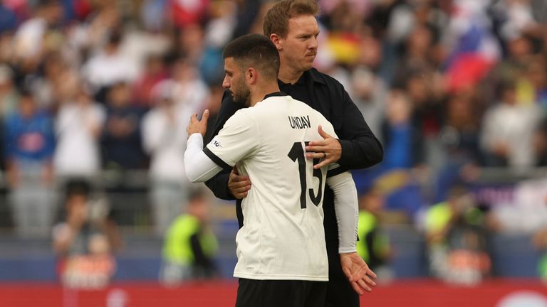 DFB-Stürmer Deniz Undav sieht keine Probleme zwischen sich und Bundestrainer Julian Nagelsmann.