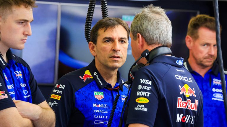 Pierre Wache (2. v. l.) ist seit 2013 bei Red Bull tätig.