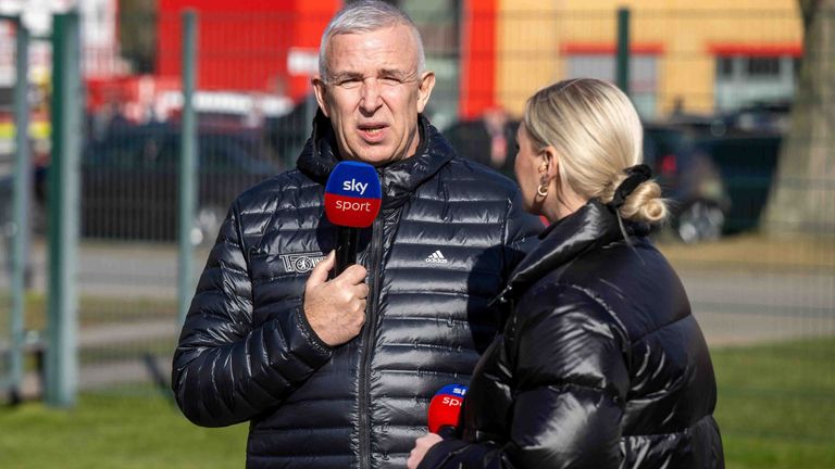 Union-Präsident Dirk Zingler im Interview mit Sky Sport.