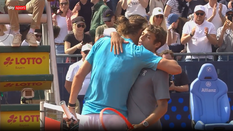 Zverev verliert gegen Cobolli