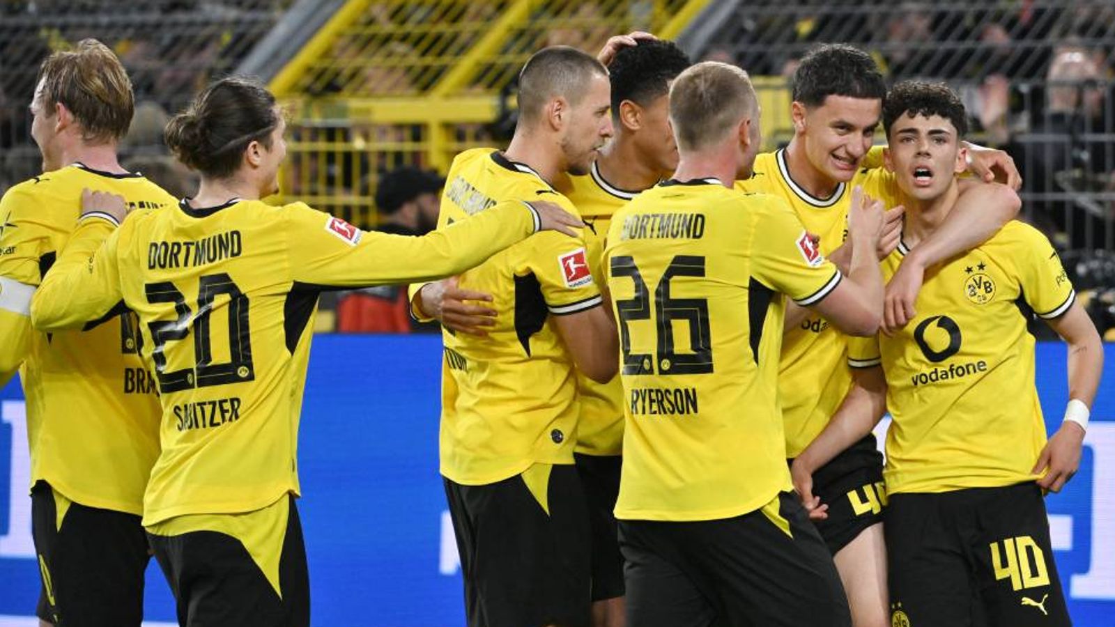 Dortmund sichert sich Vizemeisterschaft, Frankfurt zittert um Europa — image 3
