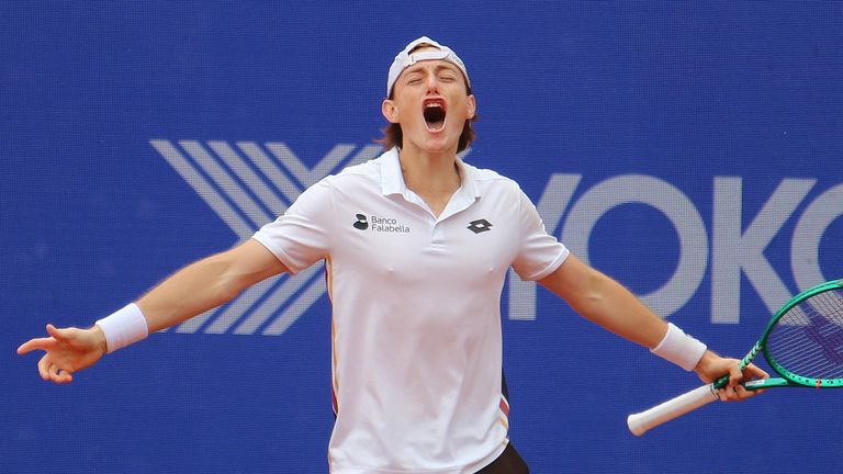 Qualifikant Ignacio Buse triumphiert völlig überraschend am Hamburger Rothenbaum. 