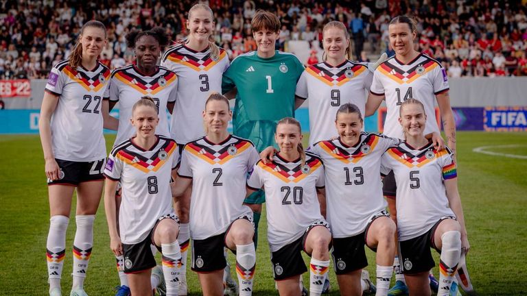 Die deutsche Nationalmannschaft beim Spiel gegen Österreich im April 2026.