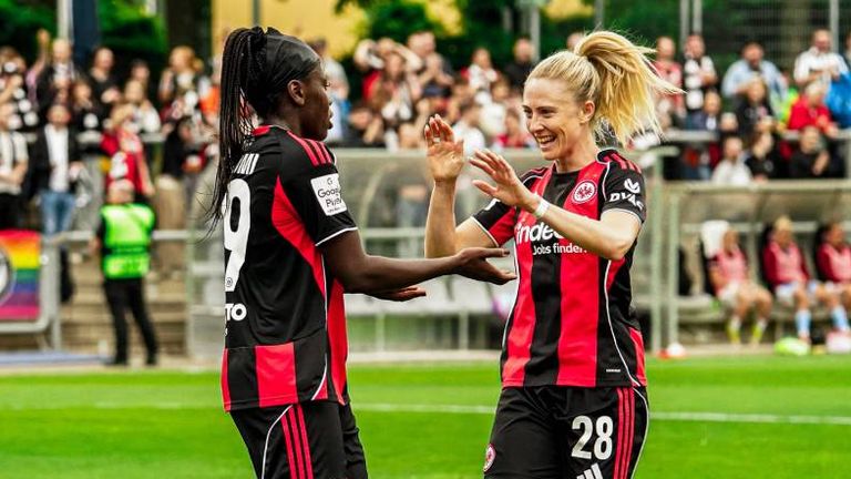 Eintracht Frankfurt gewinnt das Heimspiel gegen den 1. FC Nürnberg mit 4:1.