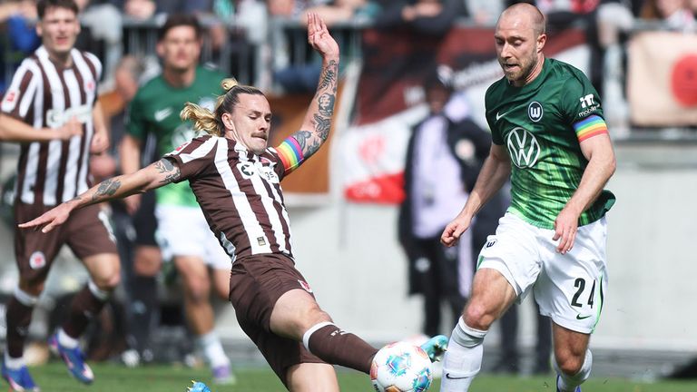 FC St Pauli gegen den VfL Wolfsburg.