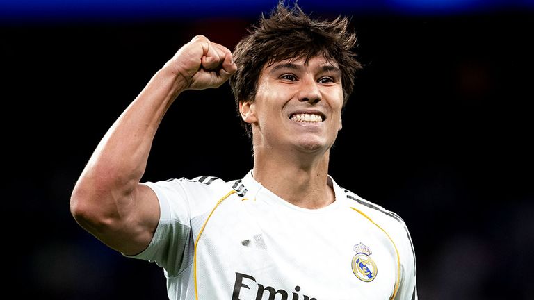 Gonzalo Garcia bejubelt sein Tor für Real Madrid.