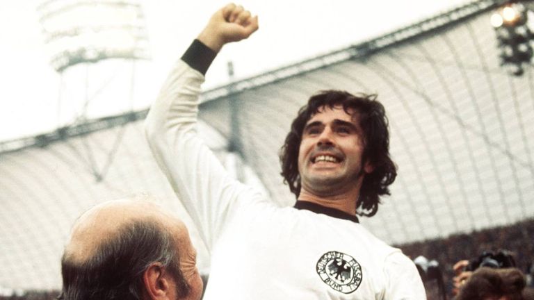 PLATZ 3: Gerd Müller (Deutschland), 14 Tore in 13 Spielen