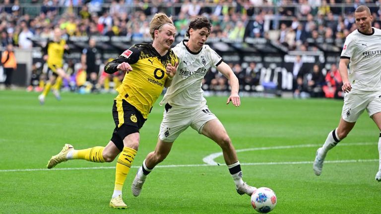Borussia Mönchengladbach empfängt Borussia Dortmund.