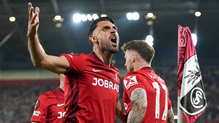 Vincenzo Grifo steht mit dem SC Freiburg im Finale der Europa League.