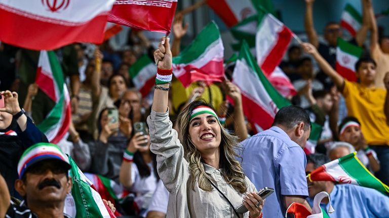 Iran bestreitet seine Vorrundenspiele in den USA, bezieht nun aber Quartier in Mexiko.