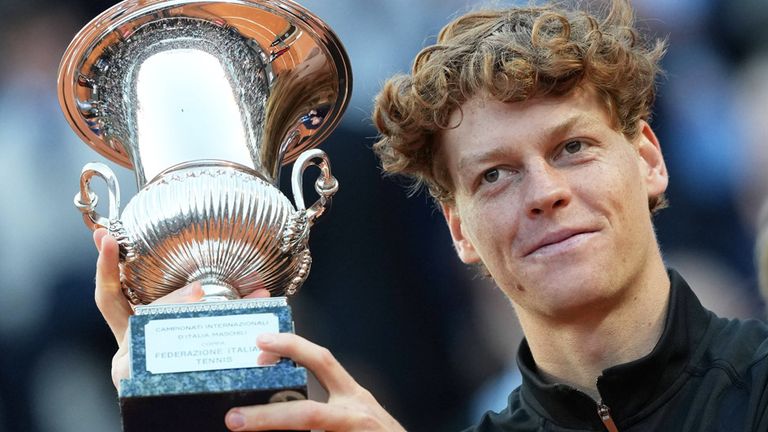 Jannik Sinner gewinnt den Titel in Rom.
