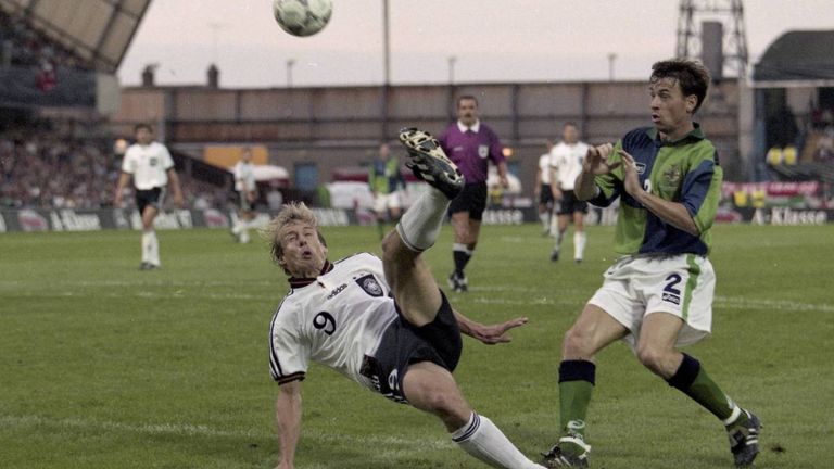 PLATZ 8: Jürgen Klinsmann (Deutschland), 11 Tore in 17 Spielen