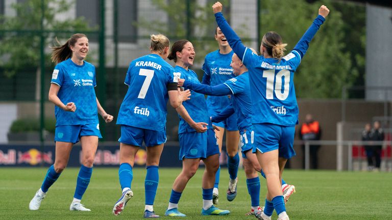 Die Bayer-Frauen dürfen weiter auf eine kleine CL-Chance hoffen.