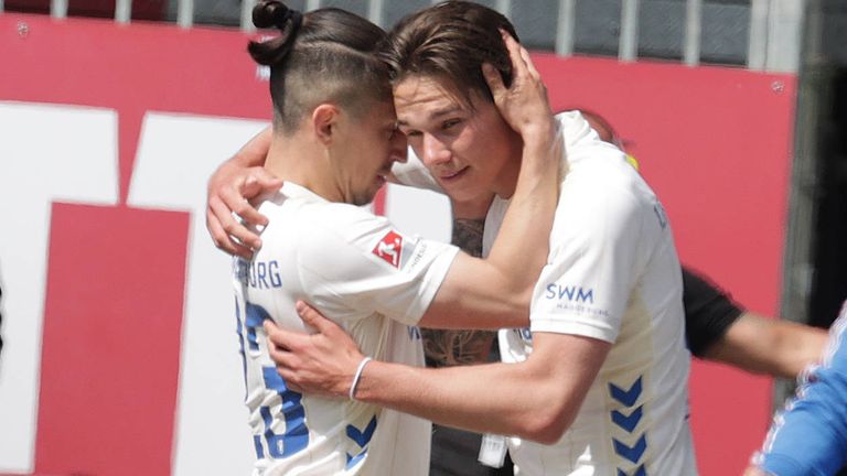 Der 1. FC Magdeburg gewinnt 