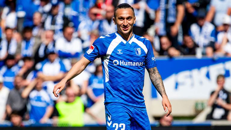Baris Atik (1.FC Magdeburg) in Aktion.
