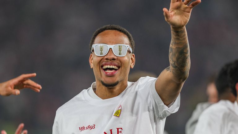 Nikolas Nartey hat beim VfB einen neuen Vertrag unterschrieben.