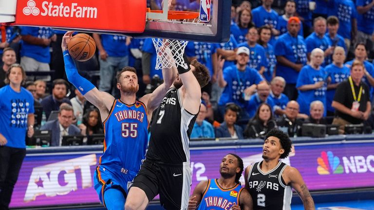 Isaiah Hartenstein (55) schaffte mit den Oklahoma City Thunder den Sprung ins NBA-Finals nicht. In der Nacht auf 4. Juni treffen die 