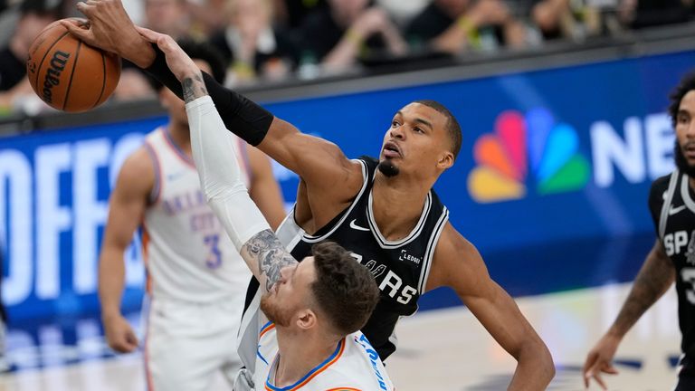 Victor Wembanyama ist bei den Spurs der alles überragende Akteur in den NBA-Playoffs.