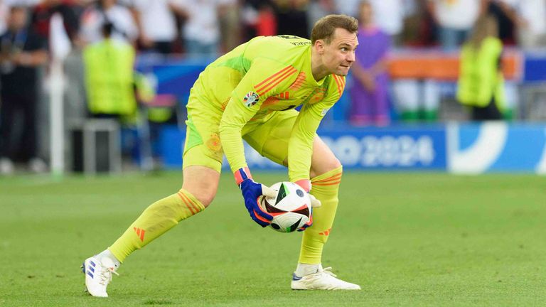 Bundestrainer Julian Nagelsmann setzt bei der WM in Nordamerika überraschend wieder auf Manuel Neuer.