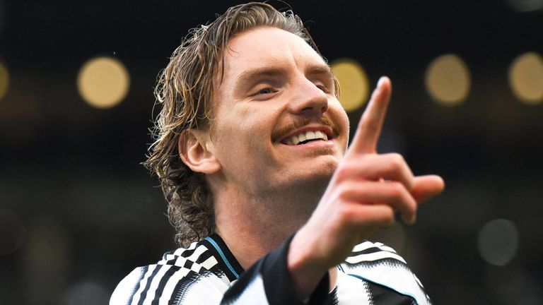 Nick Woltemade trifft beim Sieg von Newcastle United.