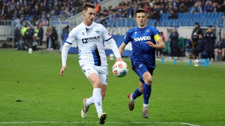 SC Paderborn und der Karlsruher SC trennen sich mit geteilten Punkten.
